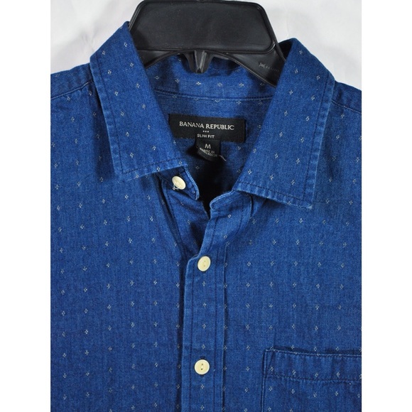 Banana Republic Dotted Denim Short Sleeve Shirt - Picture 3 of 5